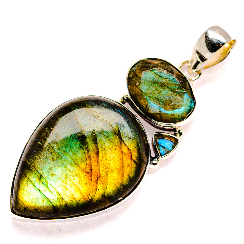Labradorite Pendants handcrafted by Anasilvercos - PD35756 - Photo 2
