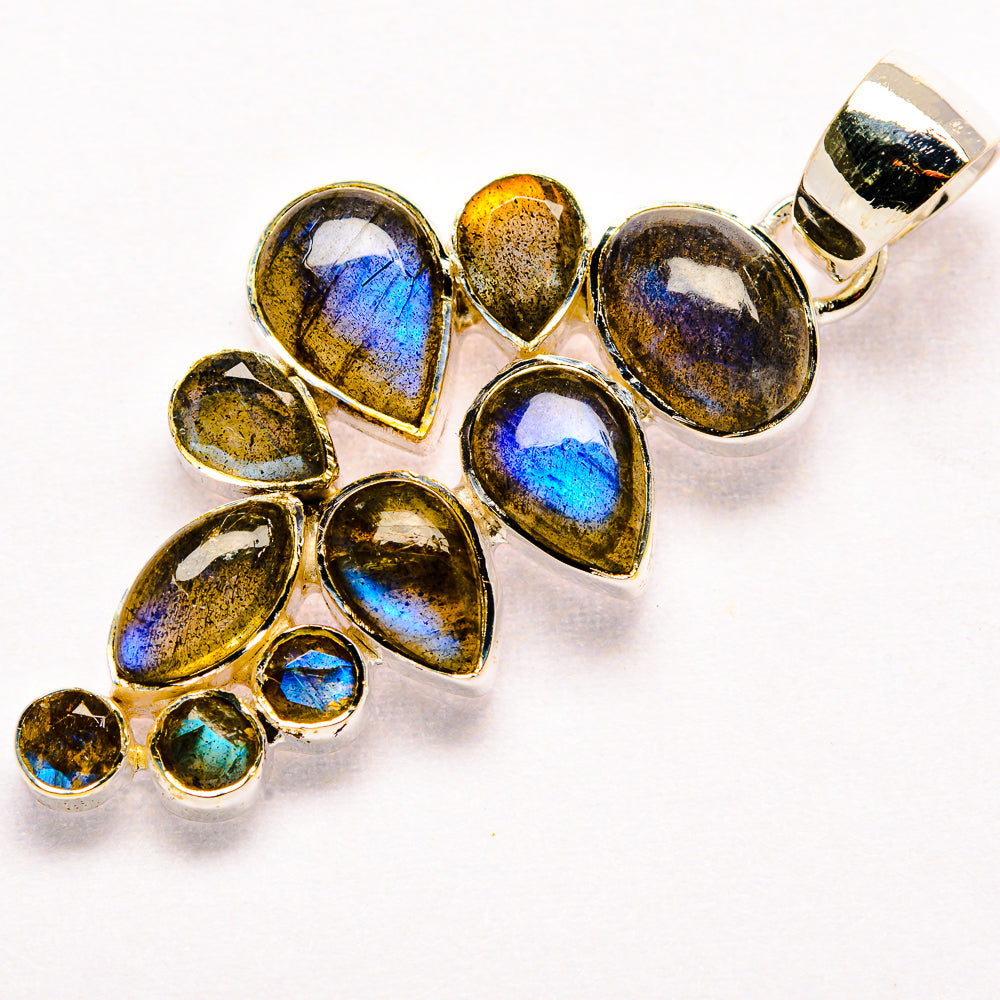 Labradorite Pendants handcrafted by Anasilvercos - PD35865 - Photo 2