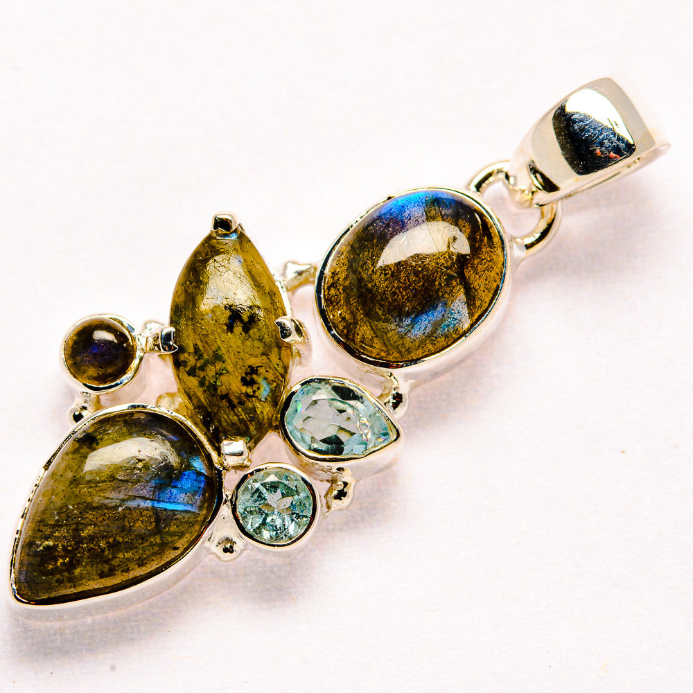 Labradorite Pendants handcrafted by Anasilvercos - PD35878 - Photo 2