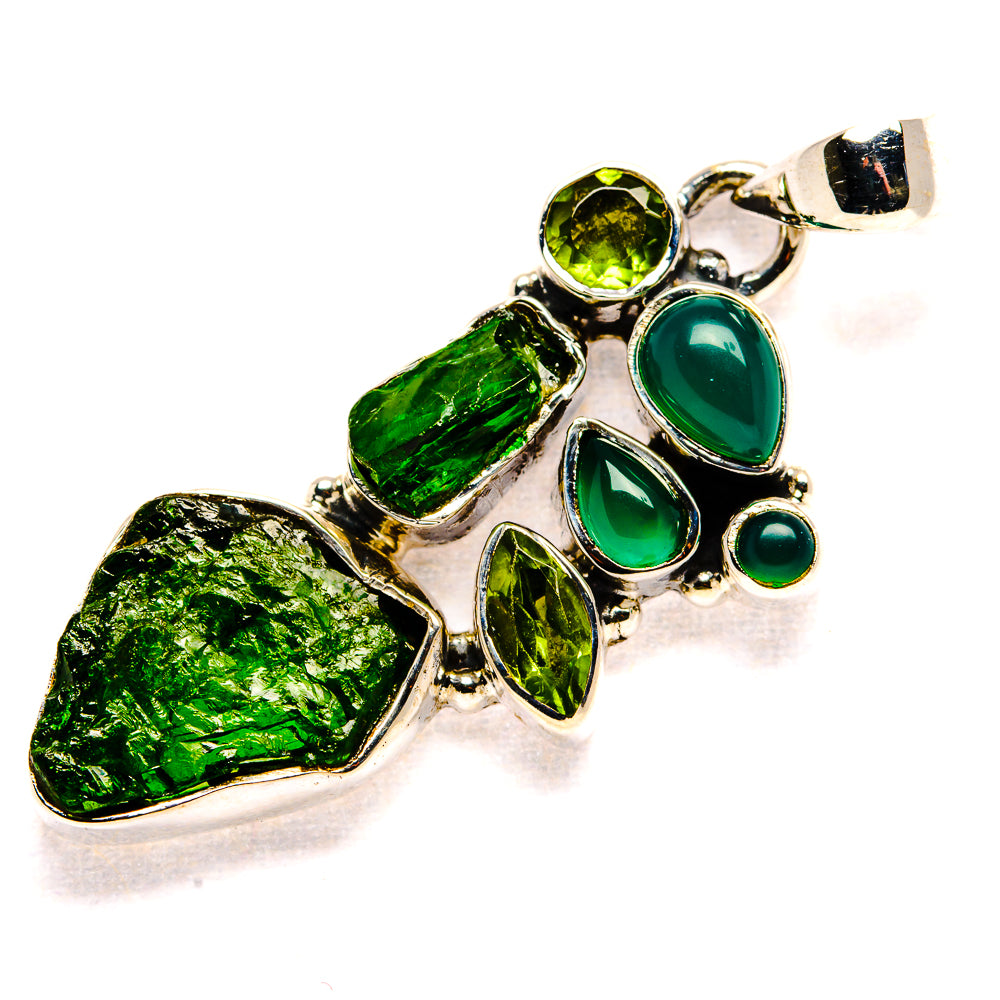 Chrome Diopside Pendants handcrafted by Anasilvercos - PD36638 - Photo 2