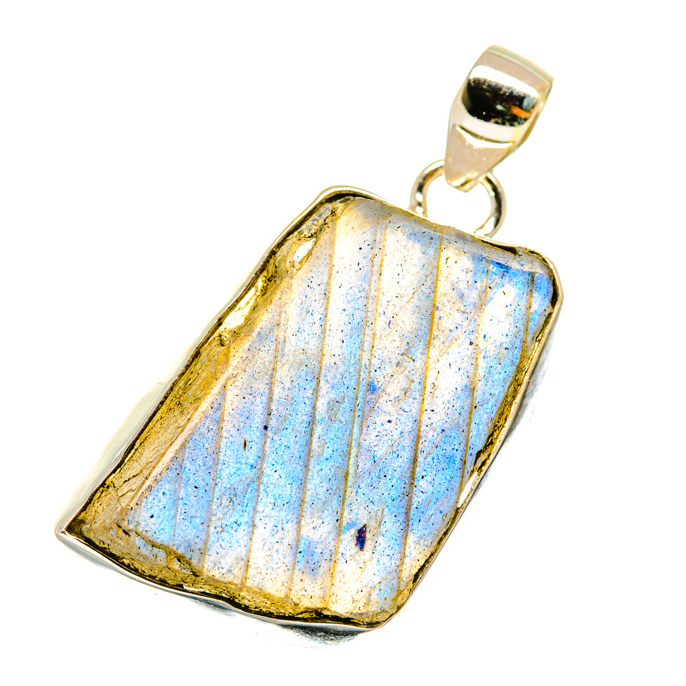 Labradorite Pendants handcrafted by Anasilvercos - PD4101
