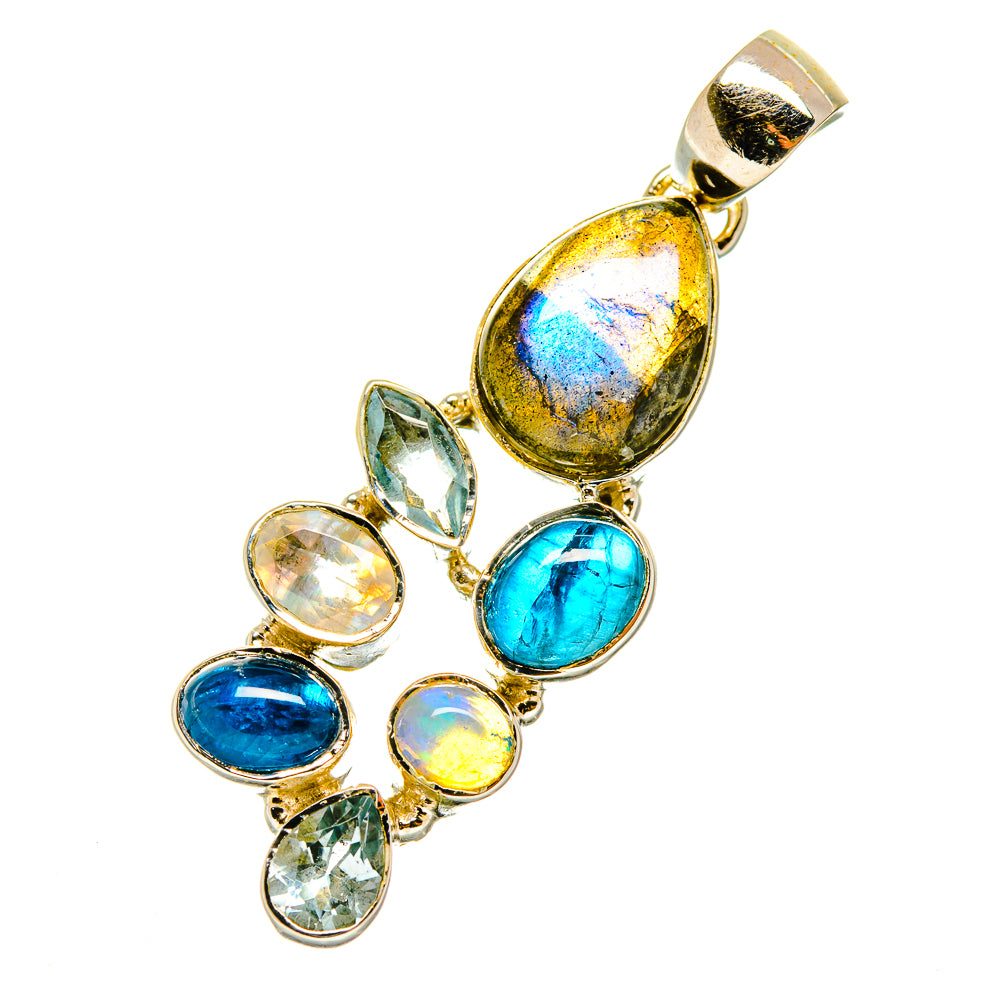Labradorite Pendants handcrafted by Anasilvercos - PD4247
