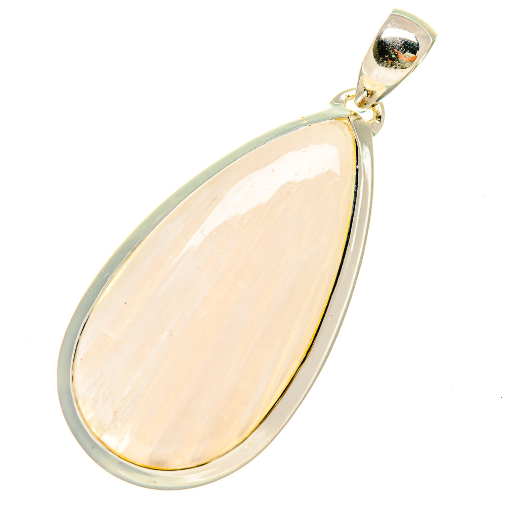White Scolecite Pendants handcrafted by Anasilvercos - PD5386