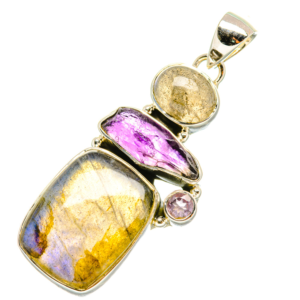 Labradorite Pendants handcrafted by Anasilvercos - PD7034