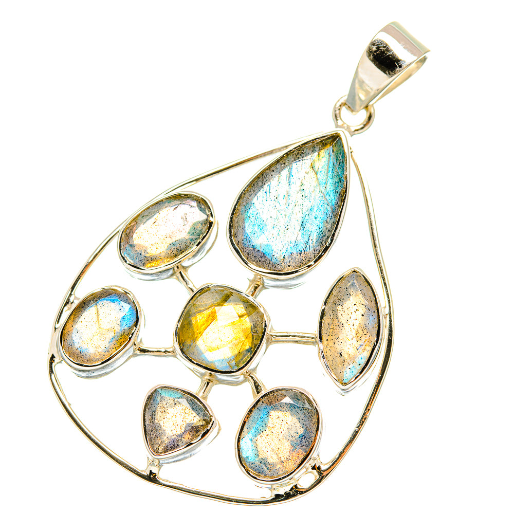 Labradorite Pendants handcrafted by Anasilvercos - PD7102