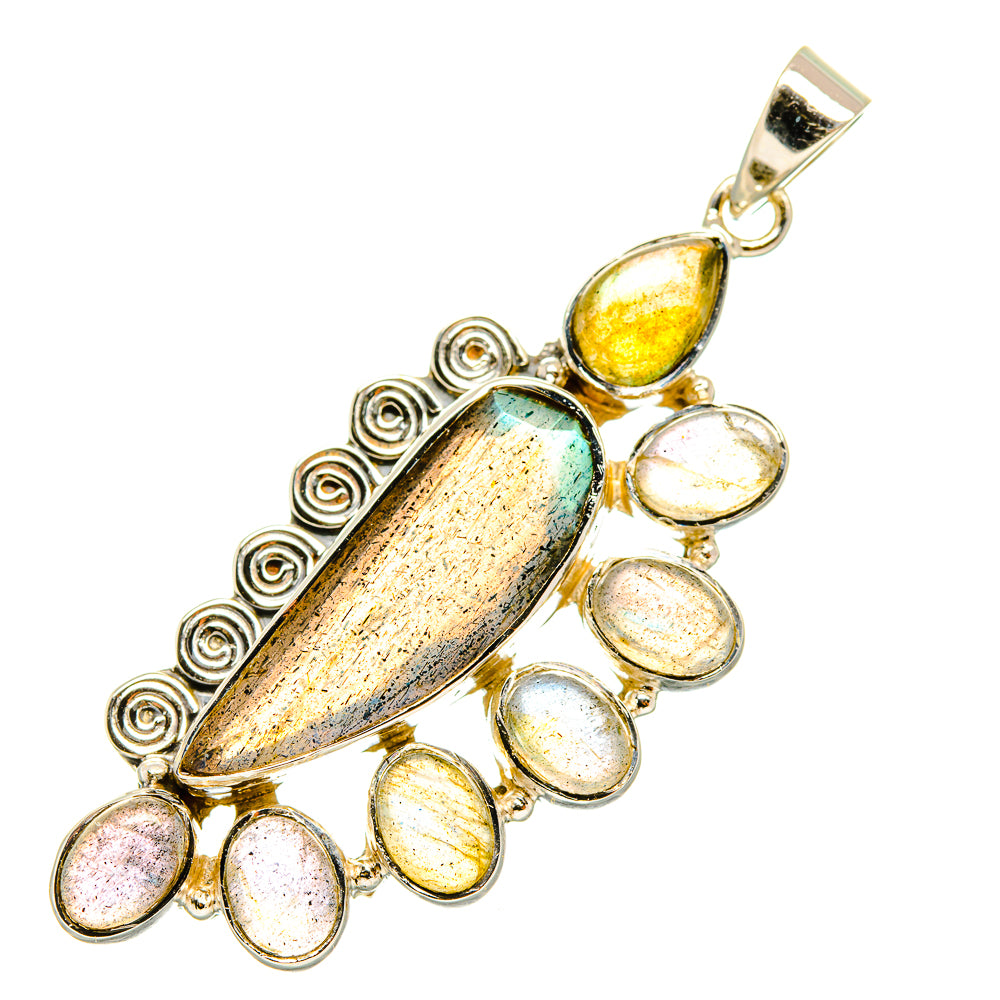 Labradorite Pendants handcrafted by Anasilvercos - PD7106