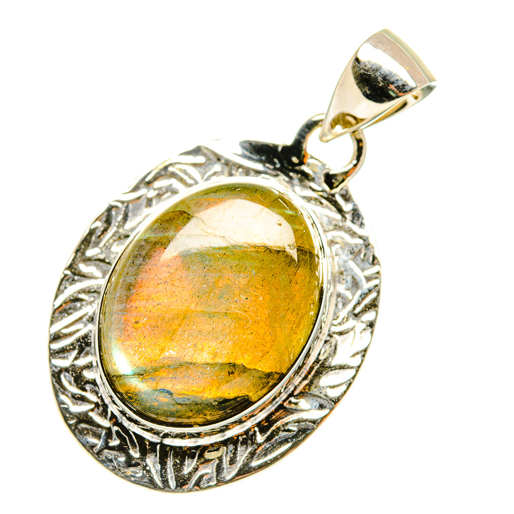 Labradorite Pendants handcrafted by Anasilvercos - PD7174