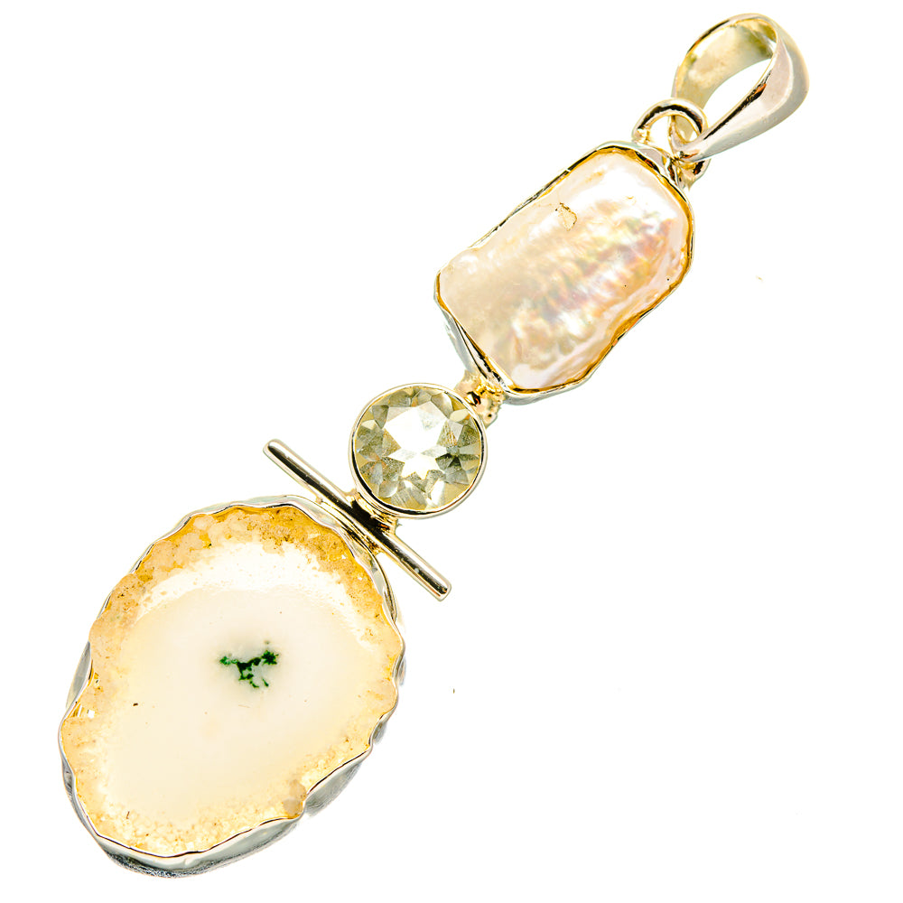 White Solar Quartz Pendants handcrafted by Anasilvercos - PD7289