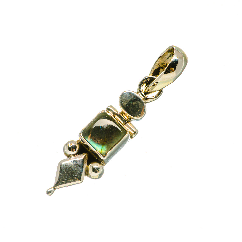 Labradorite Pendants handcrafted by Anasilvercos - PD732509