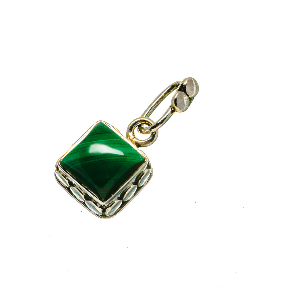 Malachite Pendants handcrafted by Anasilvercos - PD733812