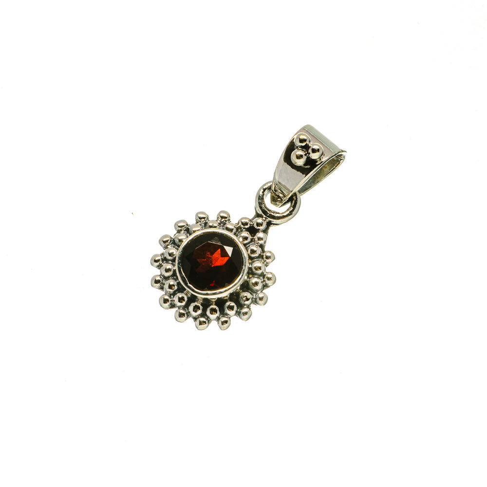 Garnet Pendants handcrafted by Anasilvercos - PD734123