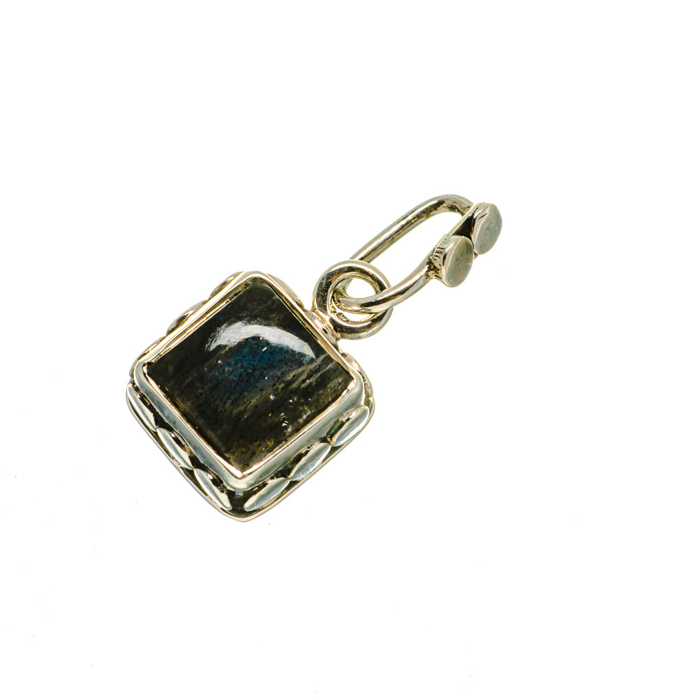 Labradorite Pendants handcrafted by Anasilvercos - PD735556