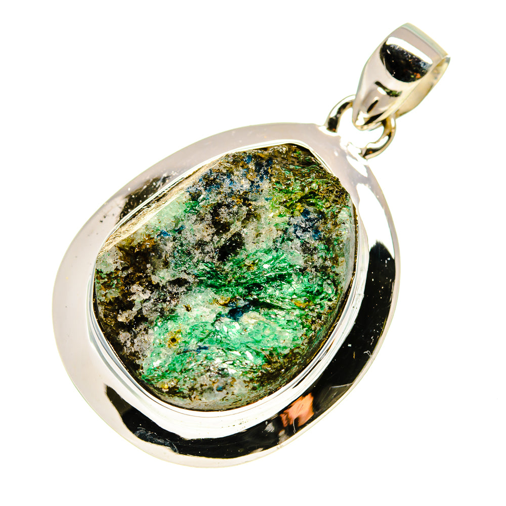 Green Fuchsite Crystal Pendants handcrafted by Anasilvercos - PD741321