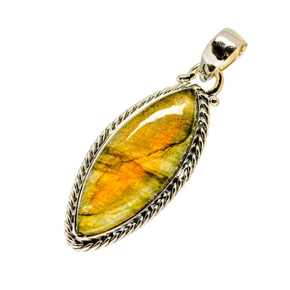 Labradorite Pendants handcrafted by Anasilvercos - PD746839