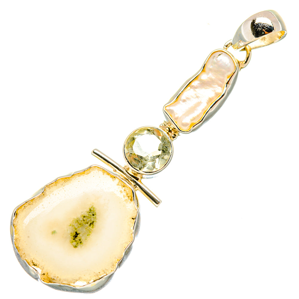 White Solar Quartz Pendants handcrafted by Anasilvercos - PD7491