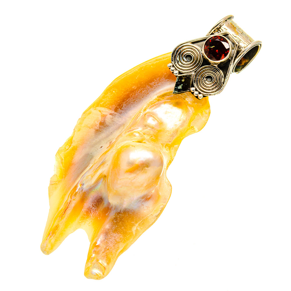Mother Of Pearl Pendants handcrafted by Anasilvercos - PD751686