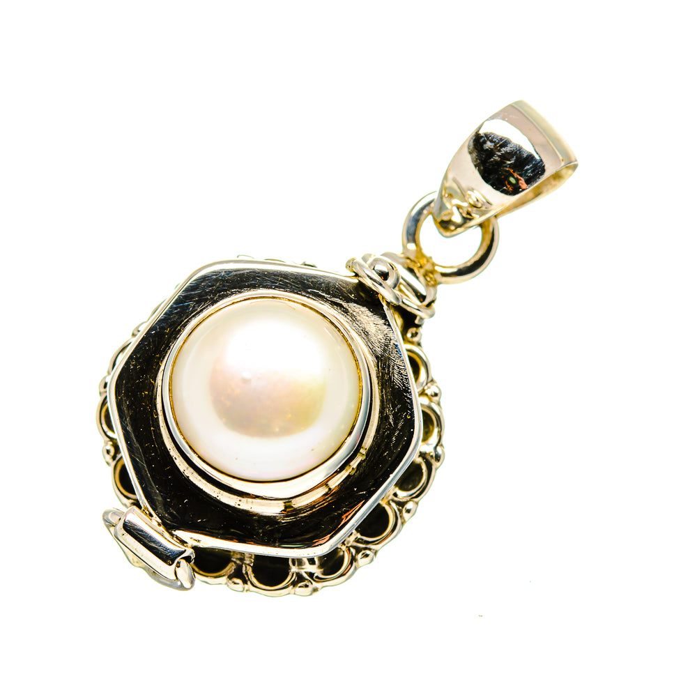 Cultured Pearl Pendants handcrafted by Anasilvercos - PD752592