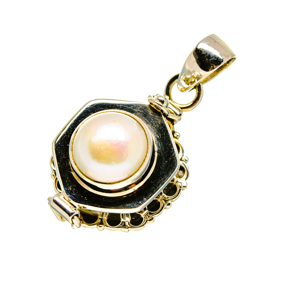 Cultured Pearl Pendants handcrafted by Anasilvercos - PD753942