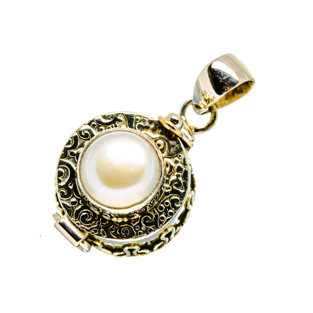 Cultured Pearl Pendants handcrafted by Anasilvercos - PD754534