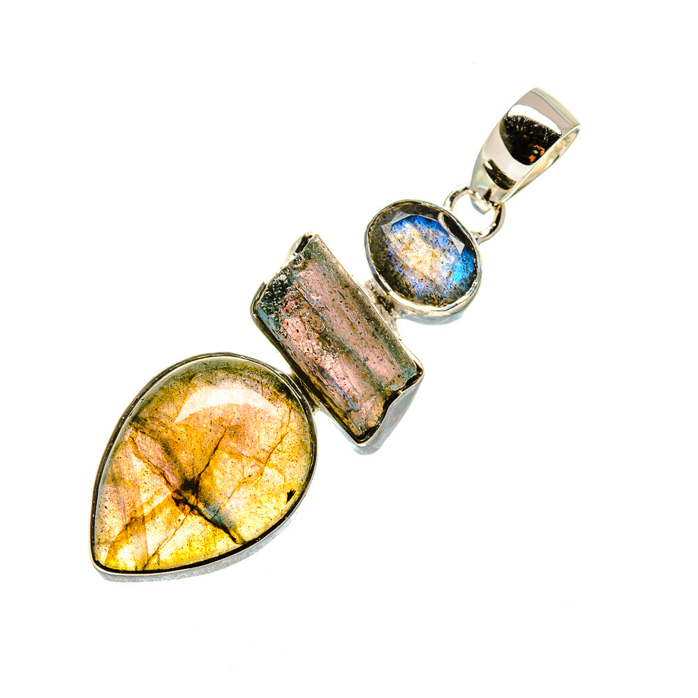 Labradorite Pendants handcrafted by Anasilvercos - PD754571