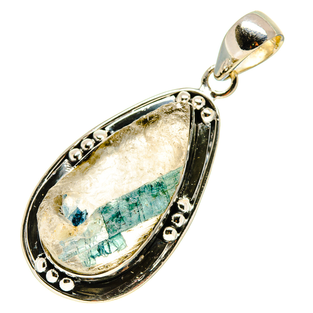 Green Quartz Crystal Pendants handcrafted by Anasilvercos - PD755311
