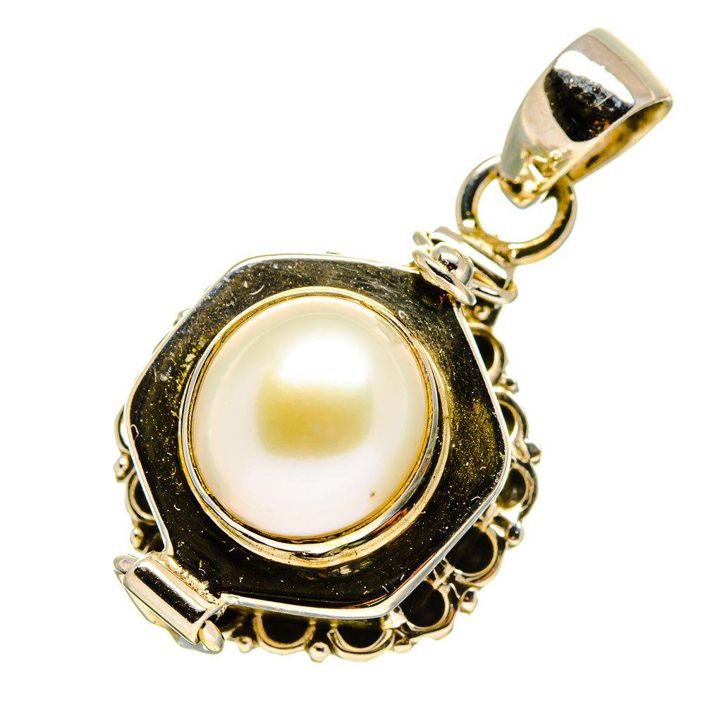Cultured Pearl Pendants handcrafted by Anasilvercos - PD756723