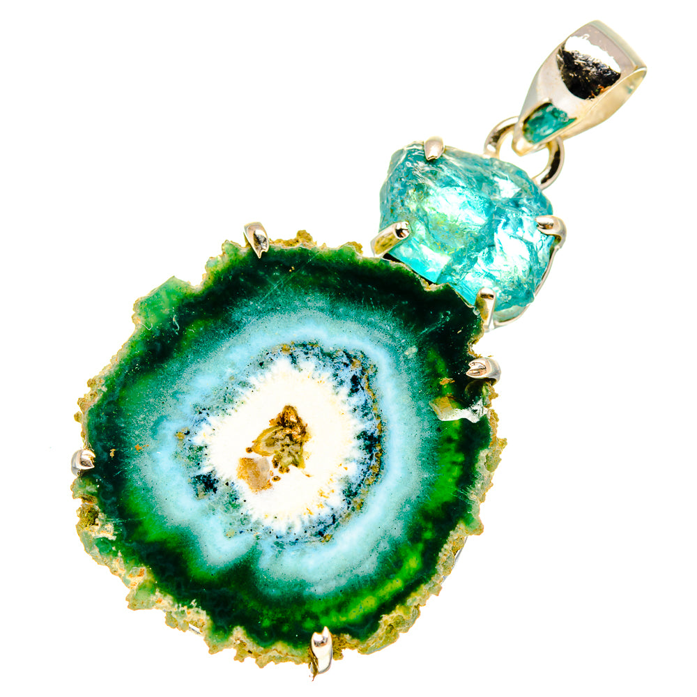 Green Solar Quartz Pendants handcrafted by Anasilvercos - PD757182
