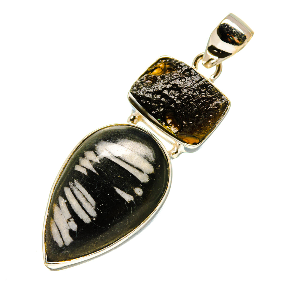 Chrysanthemum Stone Pendants handcrafted by Anasilvercos - PD757636