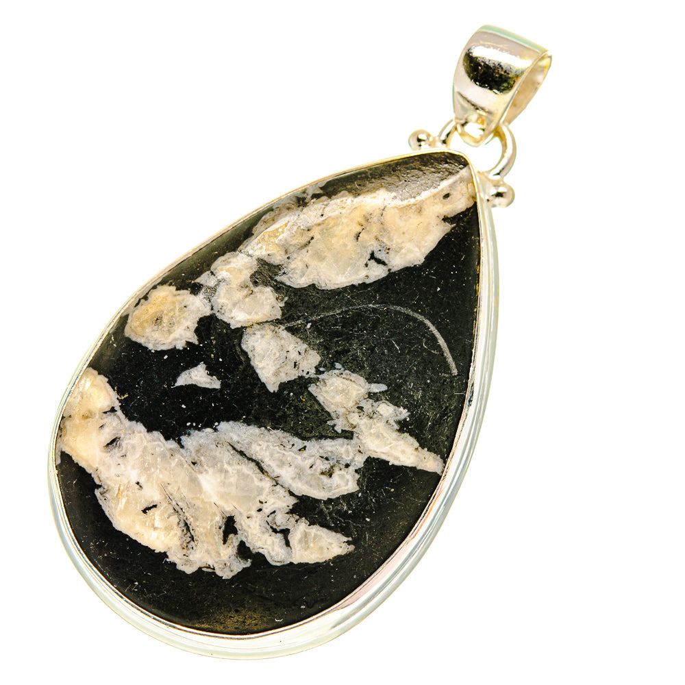Chrysanthemum Stone Pendants handcrafted by Anasilvercos - PD760778