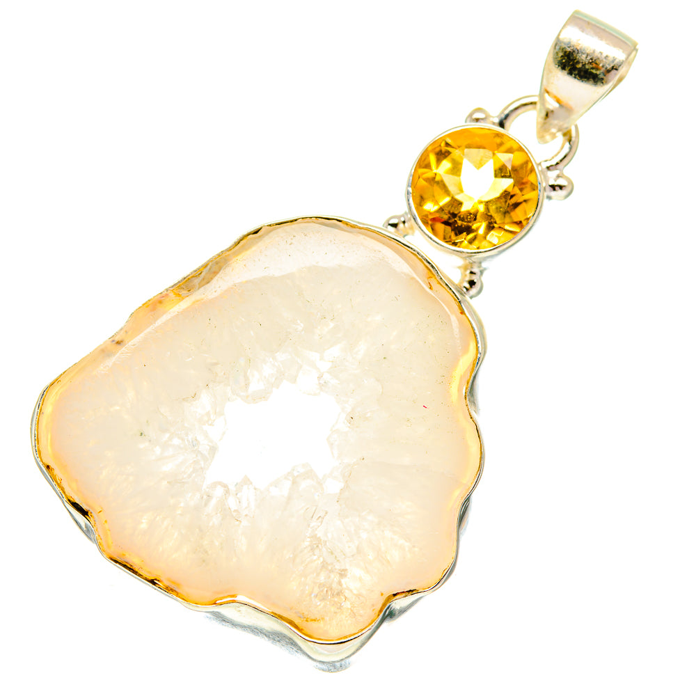 White Geode Slice Pendants handcrafted by Anasilvercos - PD760780