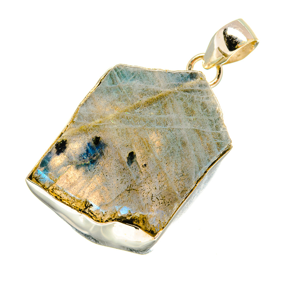 Labradorite Pendants handcrafted by Anasilvercos - PD7706