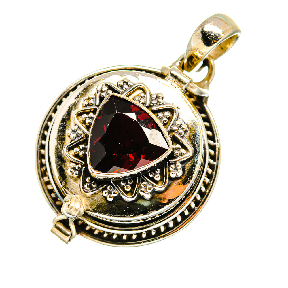 Garnet Pendants handcrafted by Anasilvercos - PD8587