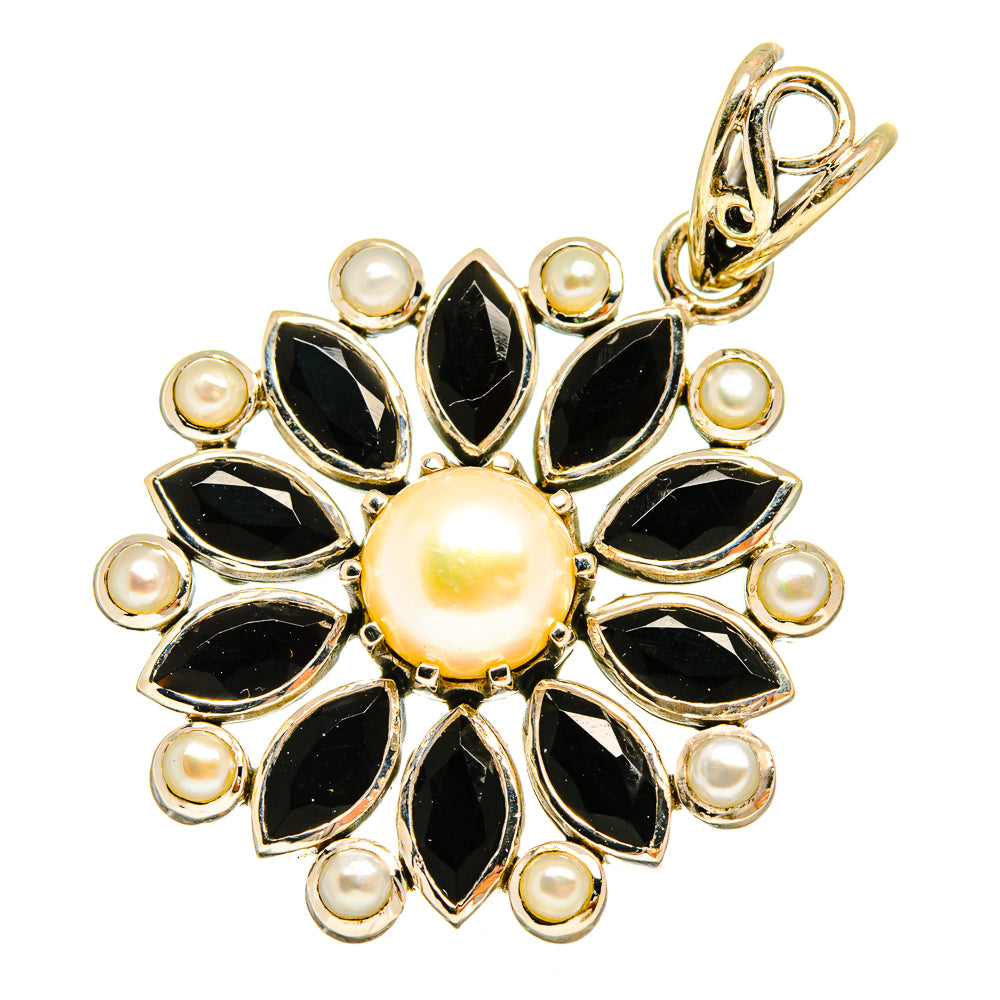 Cultured Pearl Pendants handcrafted by Anasilvercos - PD8782