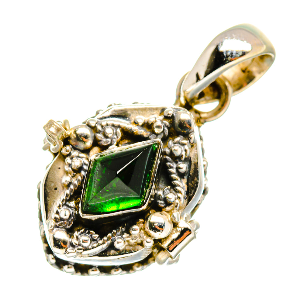 Green Tourmaline Pendants handcrafted by Anasilvercos - PD9941