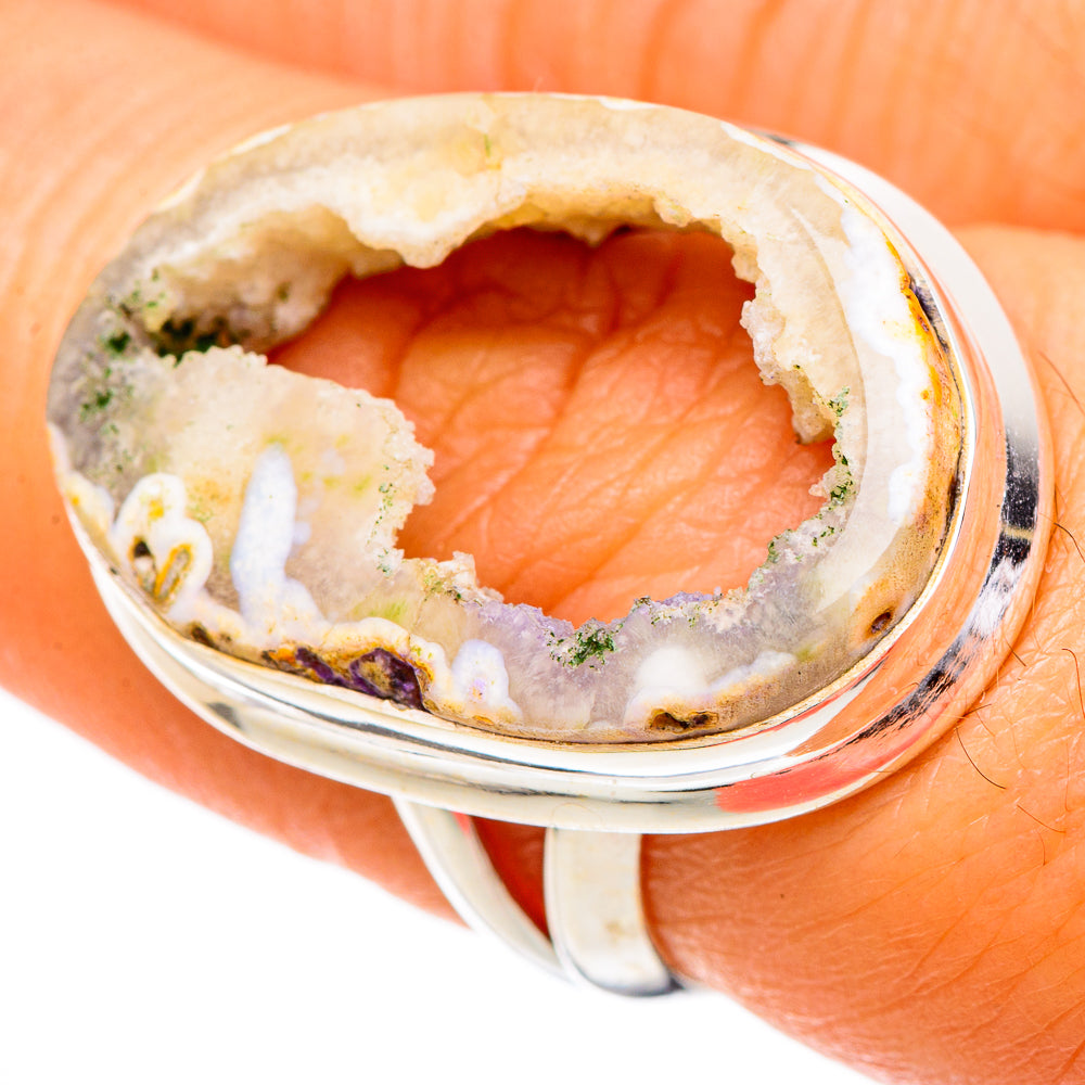 White Geode Slice Rings handcrafted by Anasilvercos - RING102025