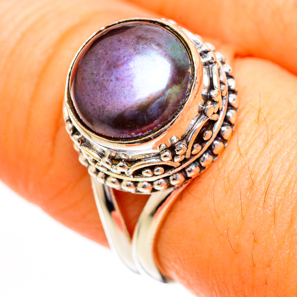 Titanium Cultured Pearl Rings handcrafted by Anasilvercos - RING110823