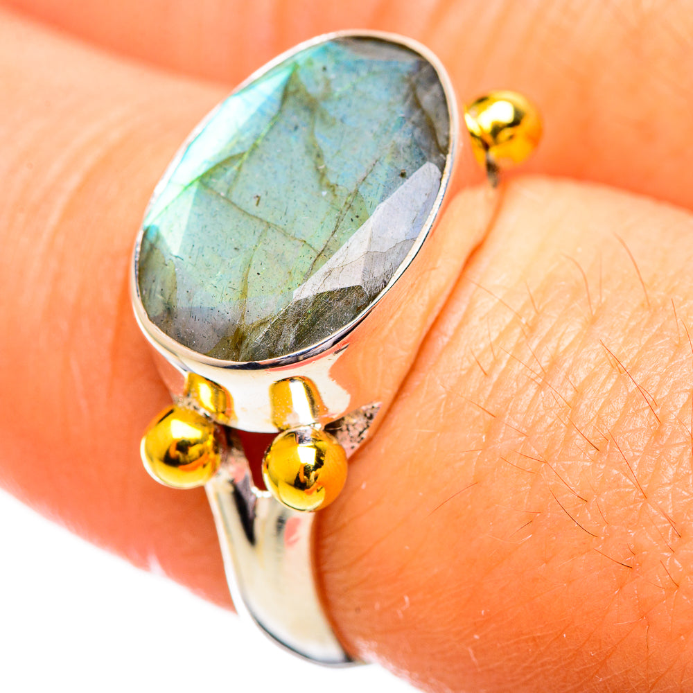 Labradorite Rings handcrafted by Anasilvercos - RING114045