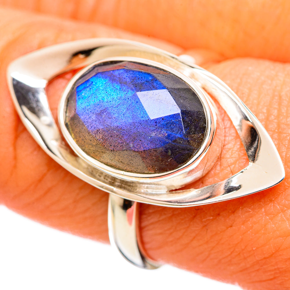 Labradorite Rings handcrafted by Anasilvercos - RING114289