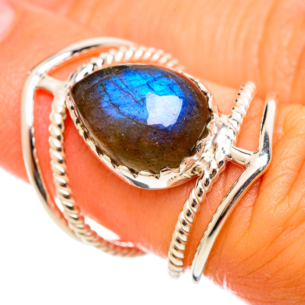 Labradorite Rings handcrafted by Anasilvercos - RING114338