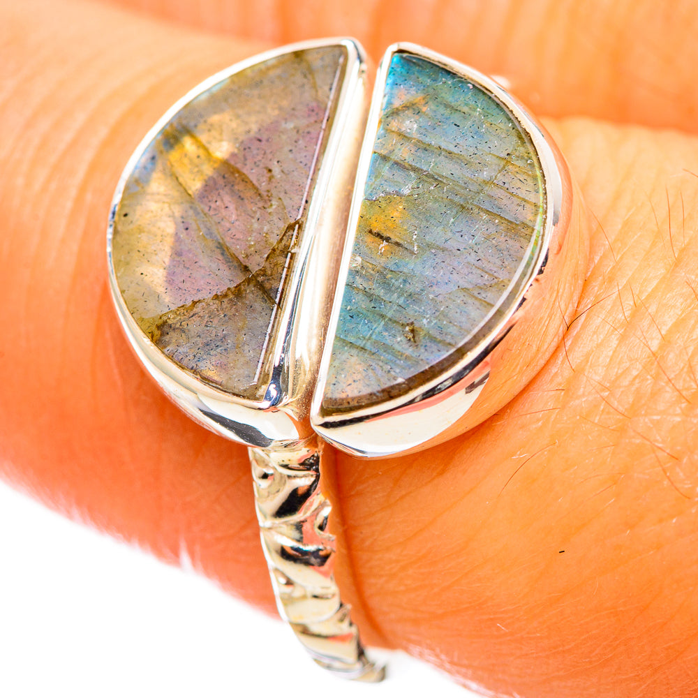 Labradorite Rings handcrafted by Anasilvercos - RING114339