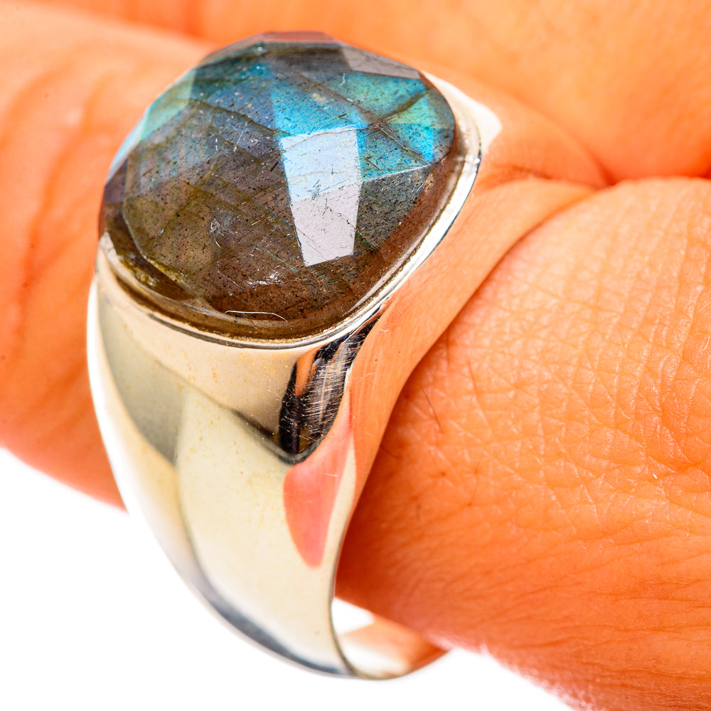Labradorite Rings handcrafted by Anasilvercos - RING114489