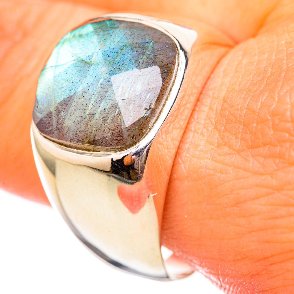 Labradorite Rings handcrafted by Anasilvercos - RING115024
