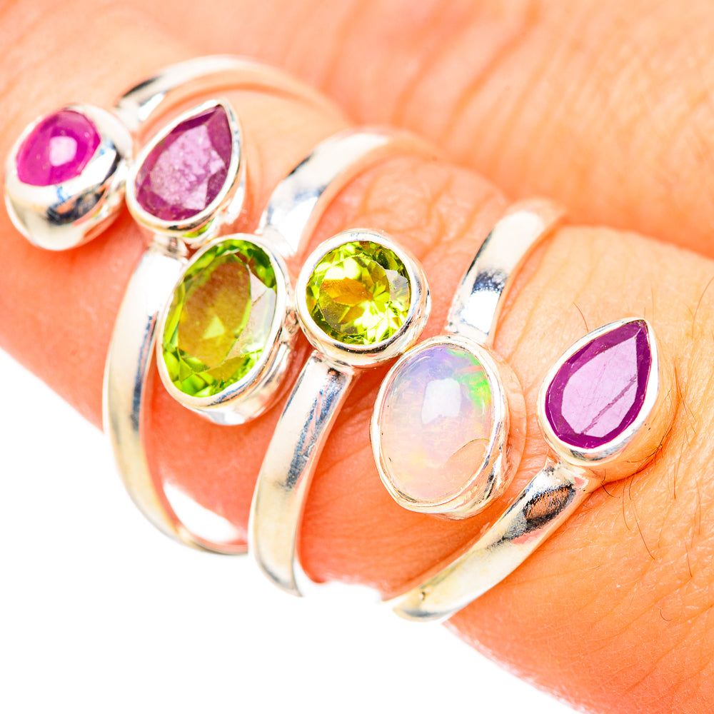 Peridot Rings handcrafted by Anasilvercos - RING115317