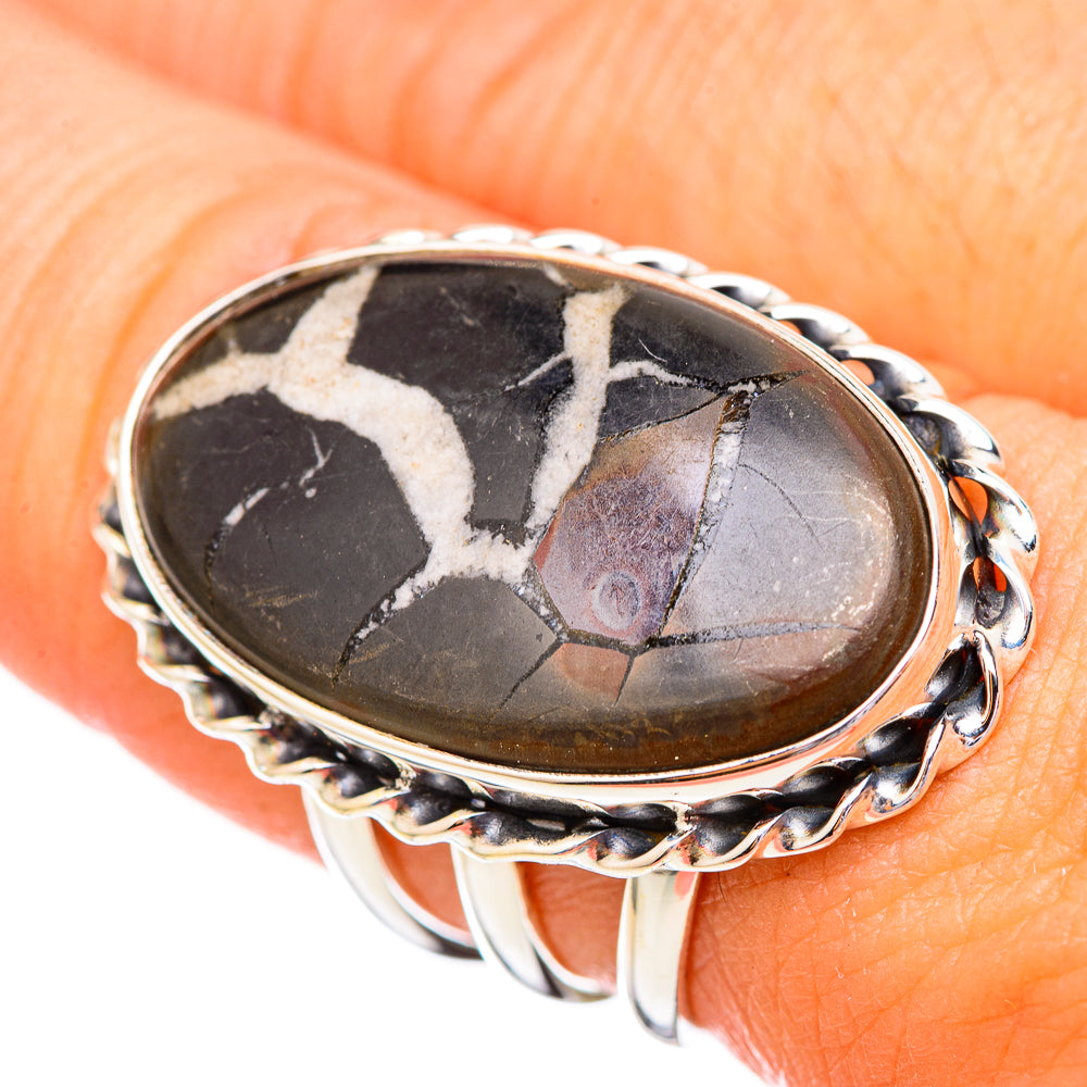 Septarian Geode Rings handcrafted by Anasilvercos - RING116023