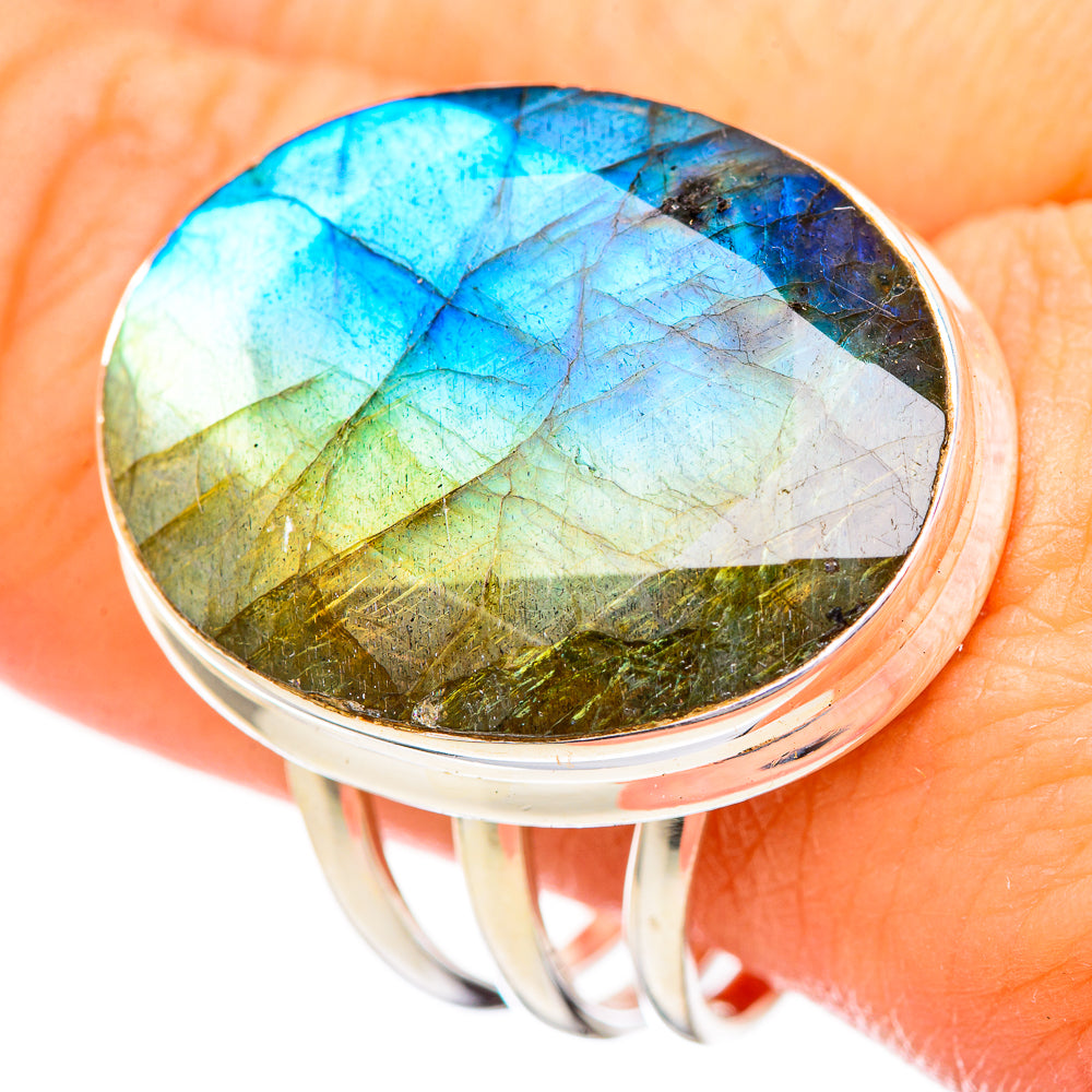 Labradorite Rings handcrafted by Anasilvercos - RING116027
