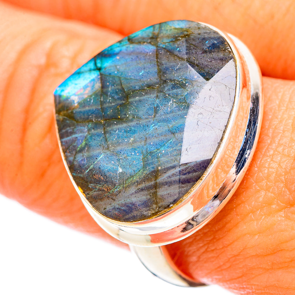 Labradorite Rings handcrafted by Anasilvercos - RING116798
