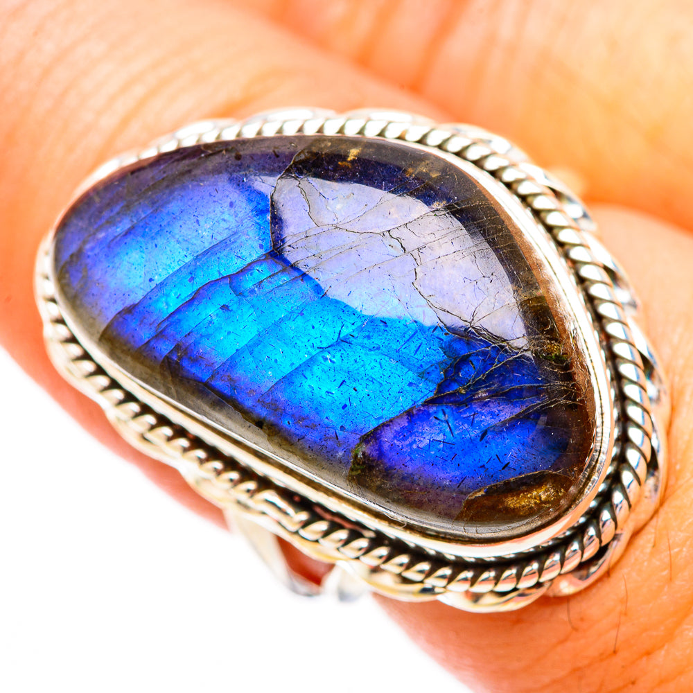 Labradorite Rings handcrafted by Anasilvercos - RING117102