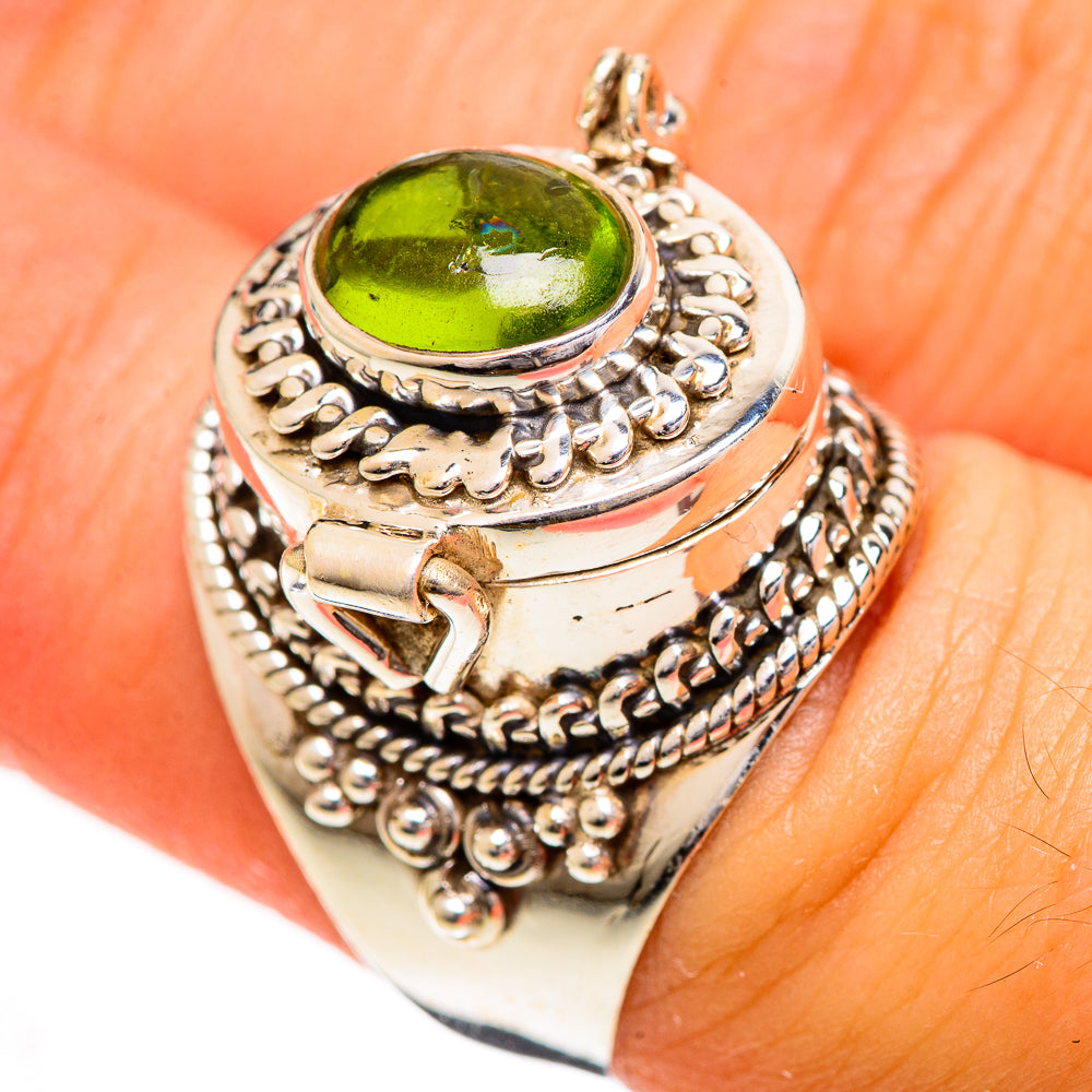 Peridot Rings handcrafted by Anasilvercos - RING124204