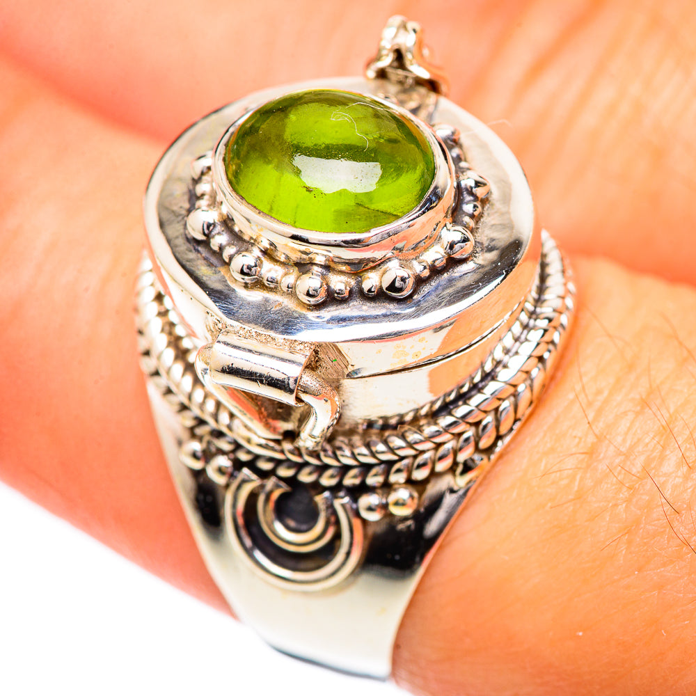Peridot Rings handcrafted by Anasilvercos - RING125402