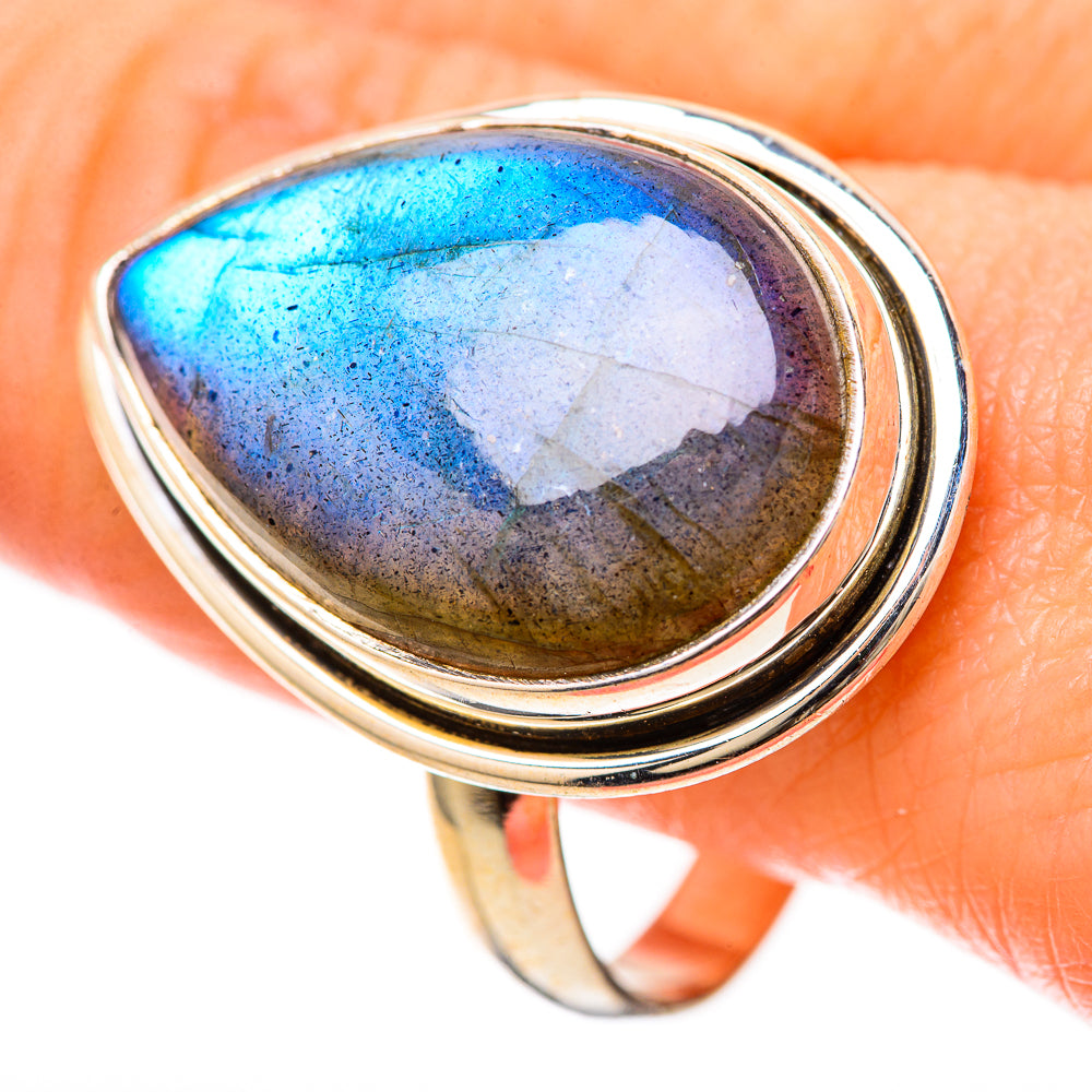 Labradorite Rings handcrafted by Anasilvercos - RING128626 - Photo 3